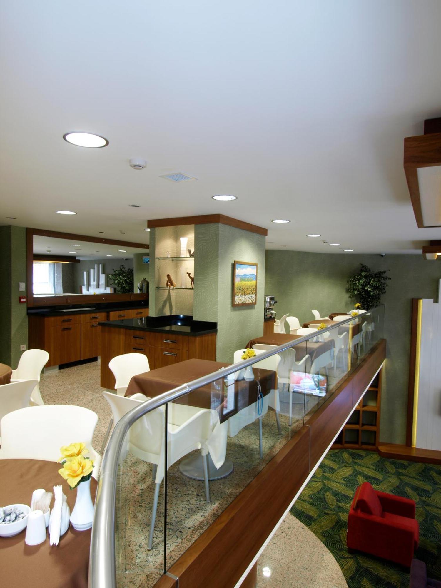 Bella Hotel Istanbul Restoran gambar